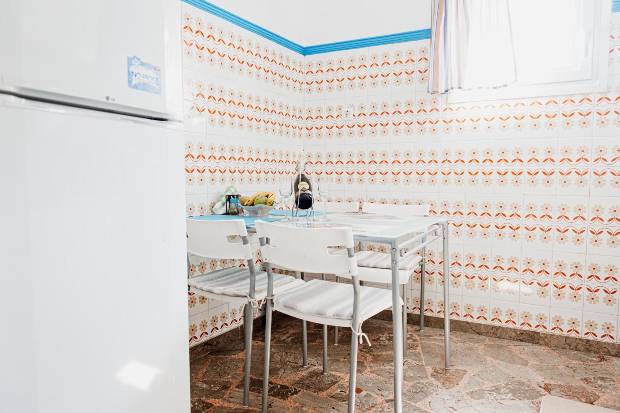 Mavromati Rooms Kiveri Luaran gambar